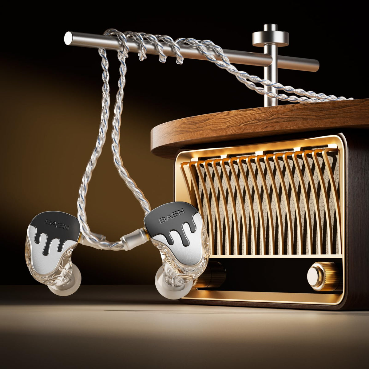 Basnlife BmasterX detachable 4-core cable reduces signal loss during gigs.