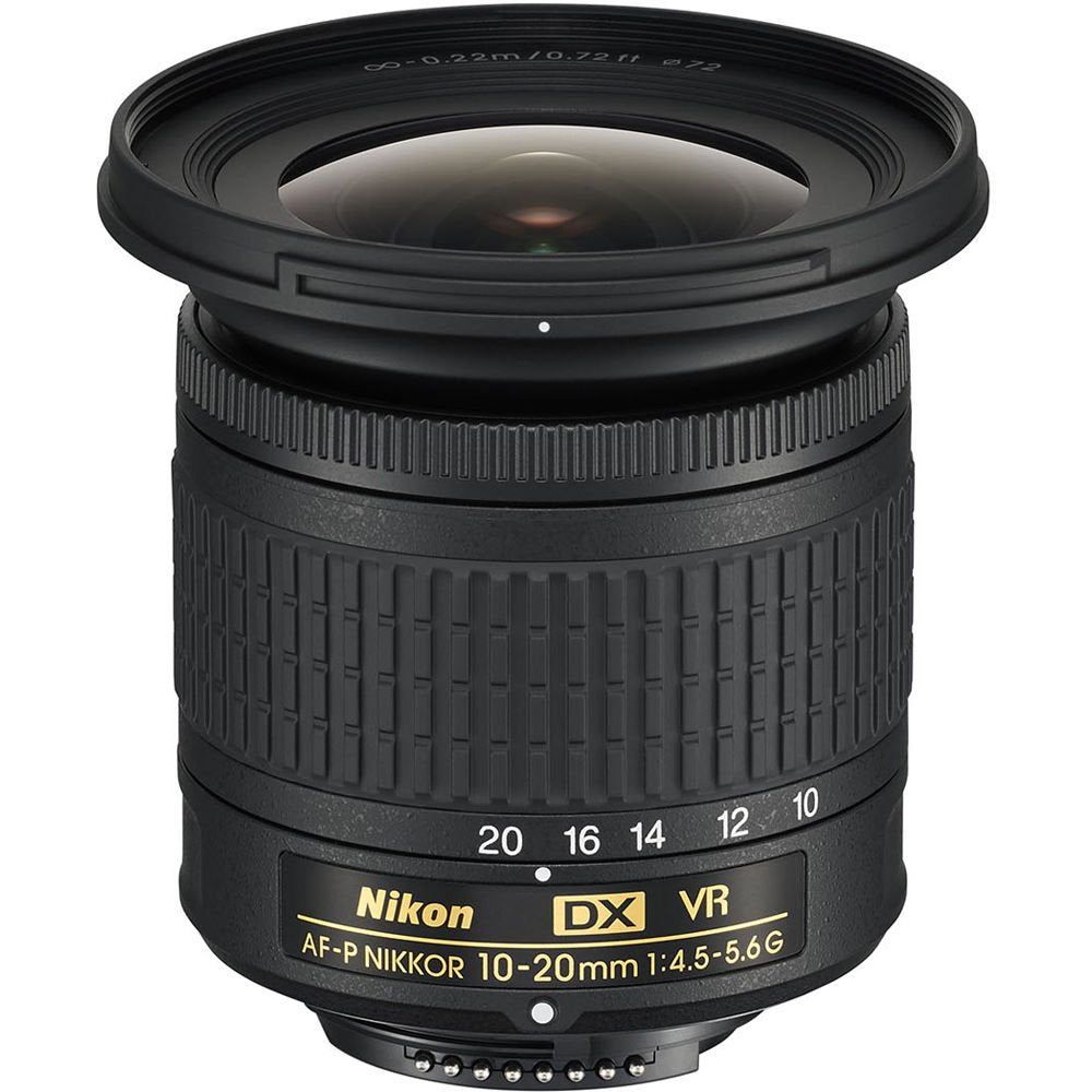 Nikon 10-20mm VR lens with VR stabilization for sharp handheld shots.