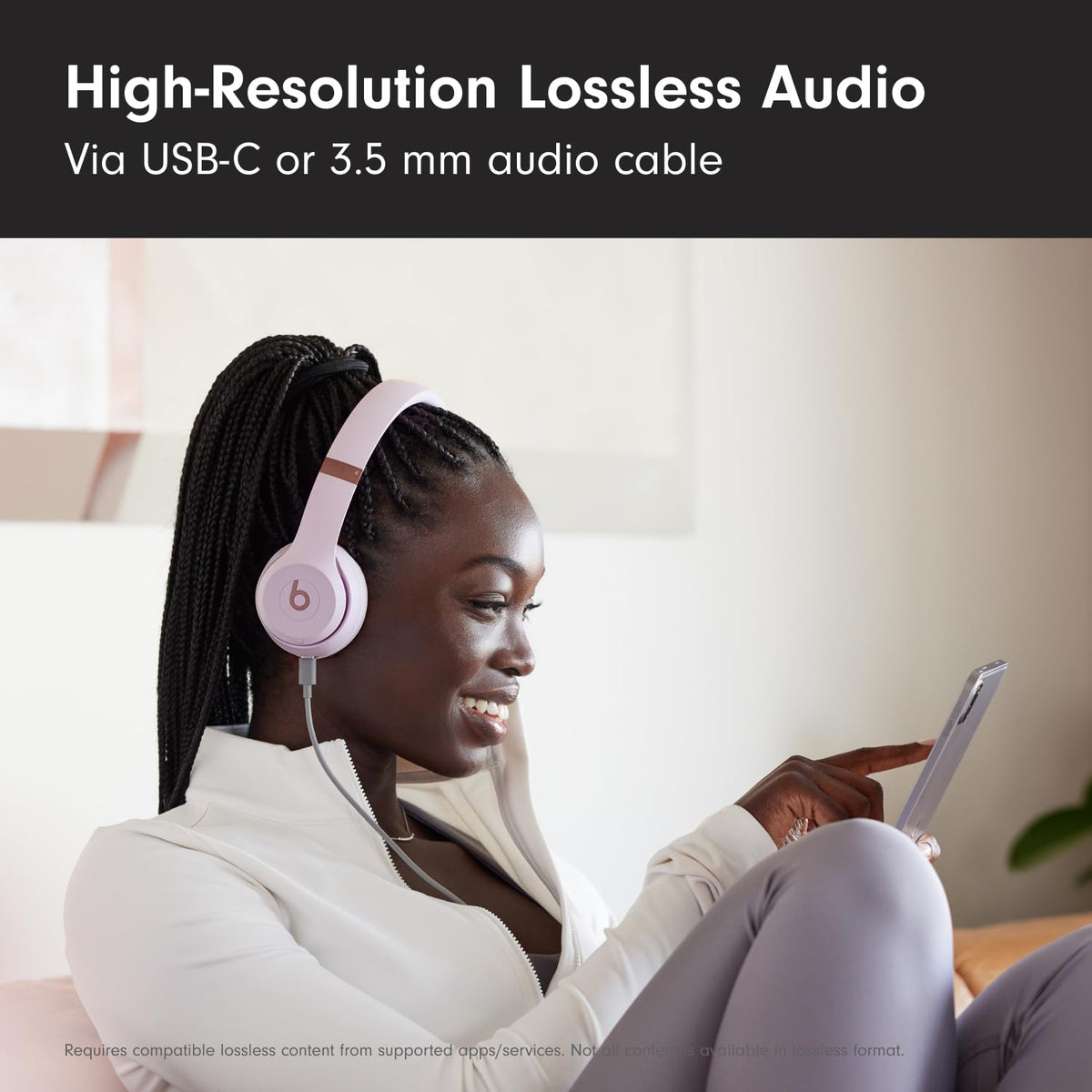 Beats Solo 4 Apple Android compatibility image highlights seamless cross-platform pairing.