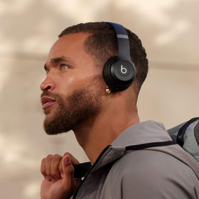 Beats Solo 4 battery indicator image suggests long listening sessions.