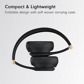 Beats Solo 4 renewed premium packaging highlighting refurbished status.