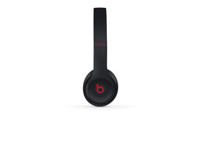 Beats Solo3 Wireless Defiant Black-Red side view highlights portable, all-day comfort.