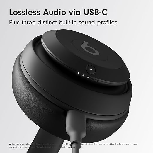 Beats Studio Pro USB‑C charging cable for fast power and quick sessions.