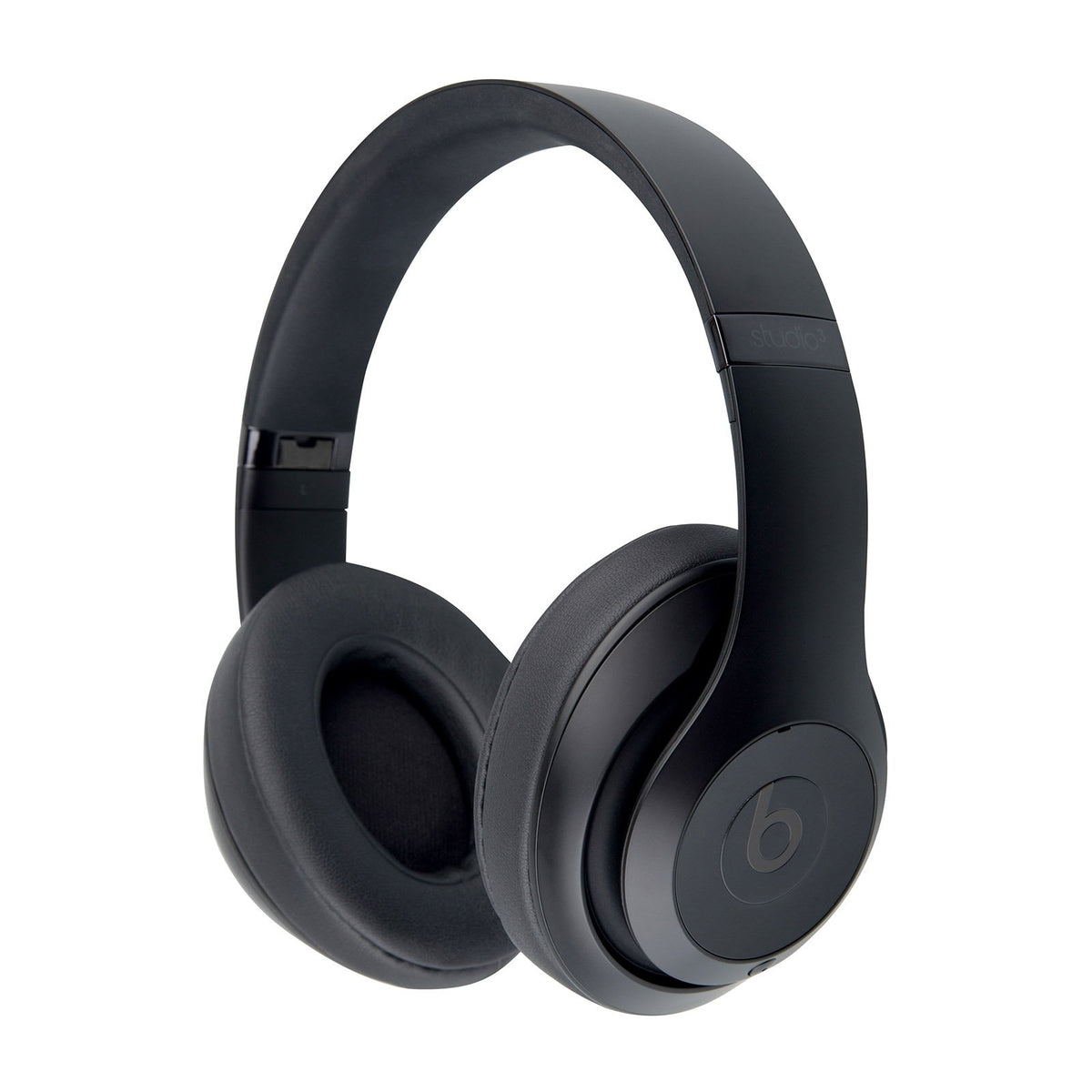 Beats Studio3 headphones matte black finish with plush cushions for long listening sessions.