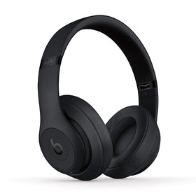 Beats Studio3 Matte Black front view highlighting sleek design for comfortable all-day listening