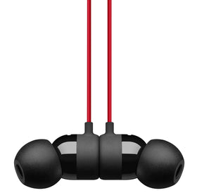 Beats urBeats3 ergonomic fit close-up for all-day comfort.