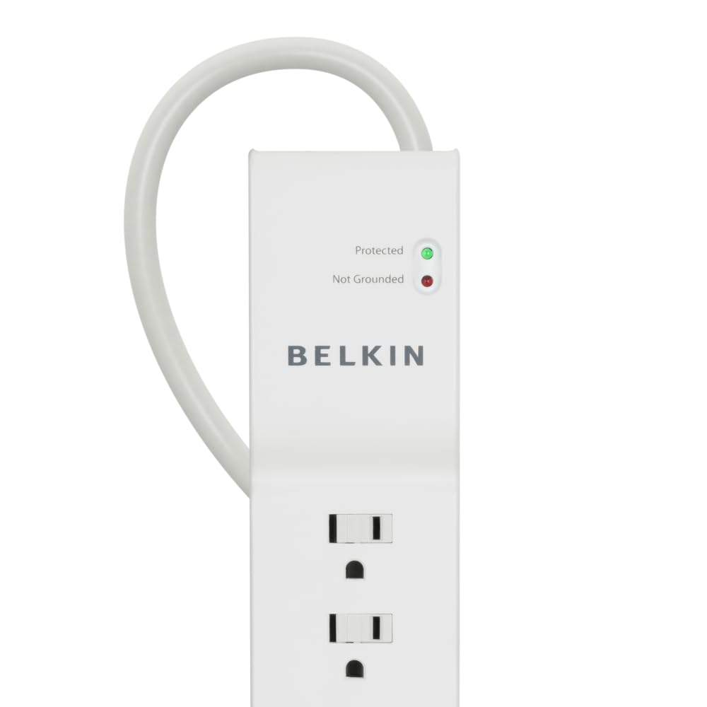 Belkin close-up of outlet and model label showing specifications clearly