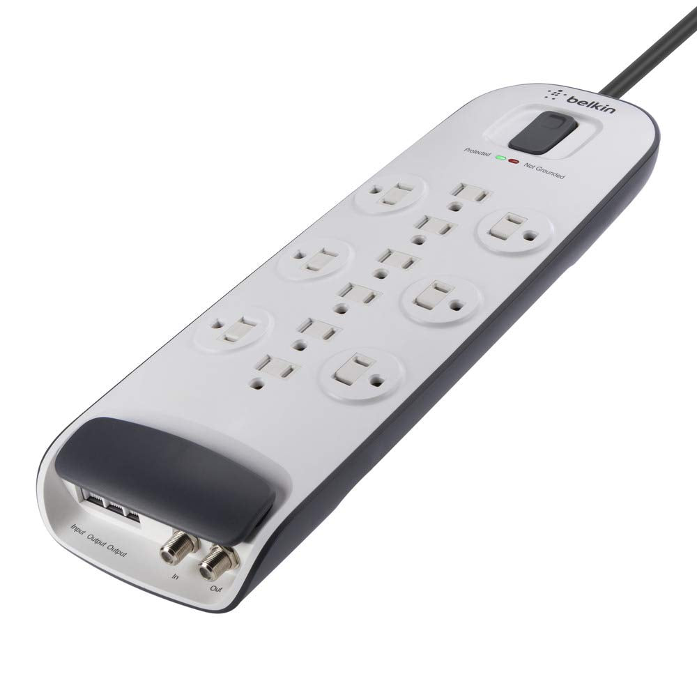 Belkin 8ft cord and flat plug detail offering flexible placement