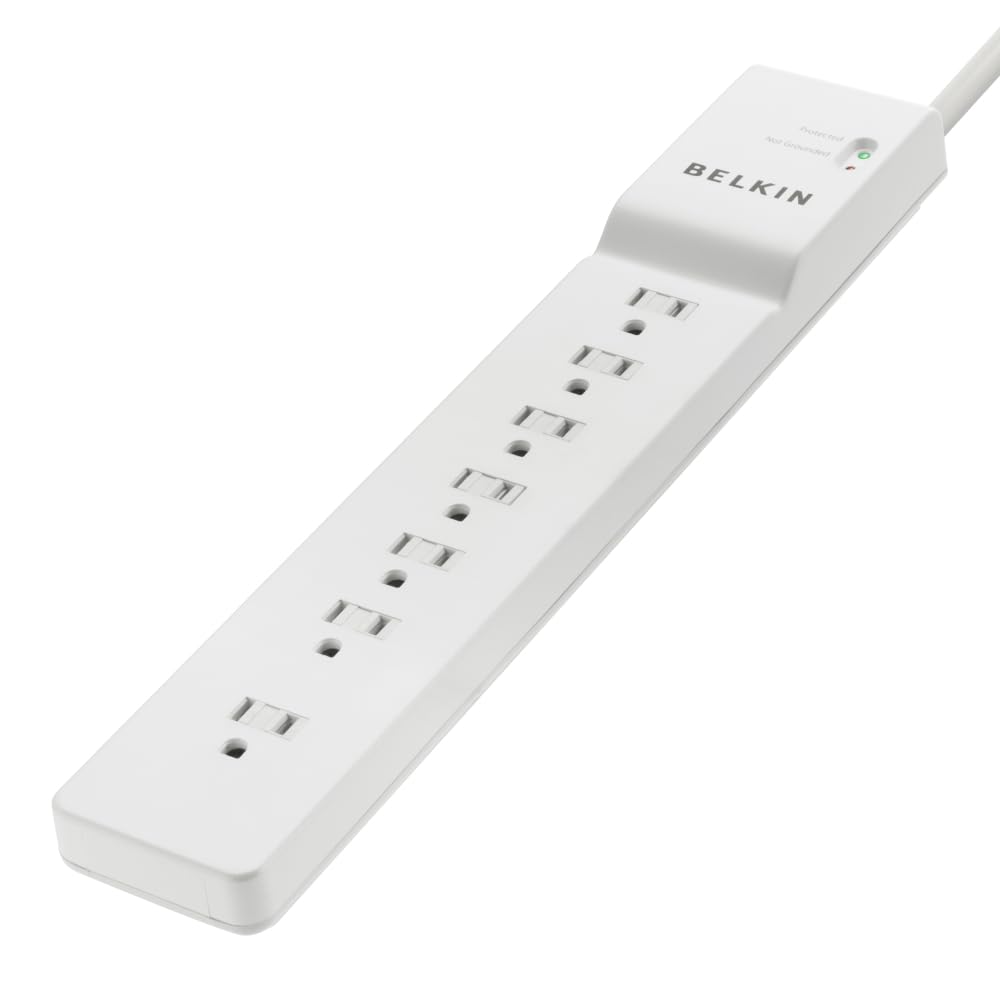 Belkin side profile of slim housing highlighting space-saving design