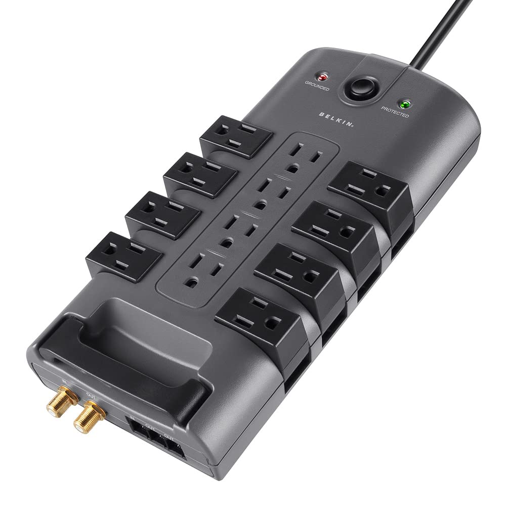 Belkin surge protector with a flat pivot plug for space saving placement