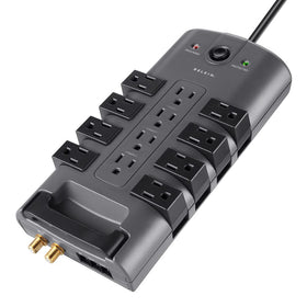 Belkin surge protector with a flat pivot plug for space saving placement