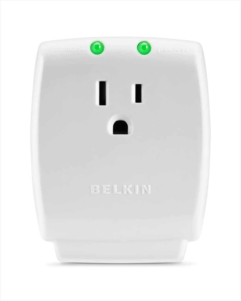 Belkin SurgeCube, 1-outlet wall-mount, compact surge protection for desks