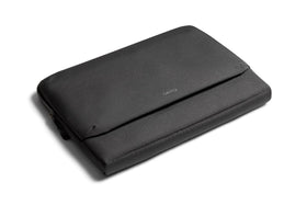 Bellroy Laptop Caddy, 14-inch slate cover, padded interior protects your laptop during daily commutes.