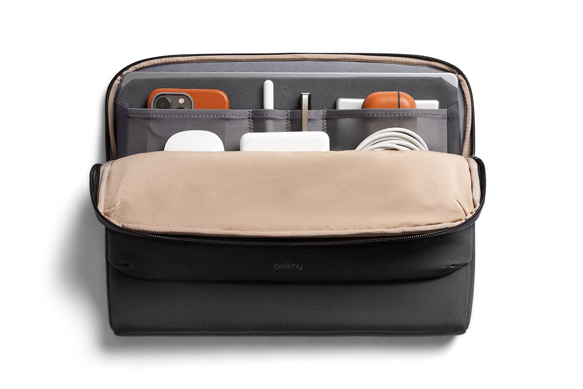 Bellroy Laptop Caddy front pocket keeps mouse and peripherals neatly organized for quick access.