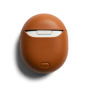 Bellroy Leather Pixel Buds Pro Jacket interior with soft microfiber lining.