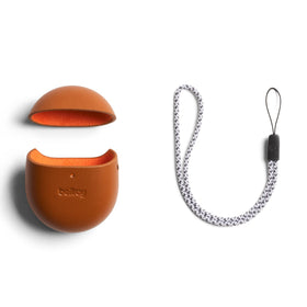 Bellroy Leather Pixel Buds Pro Jacket stitch detail enhances durability.