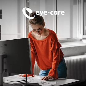 BenQ PD3205U ergonomic stand supports comfortable long sessions.