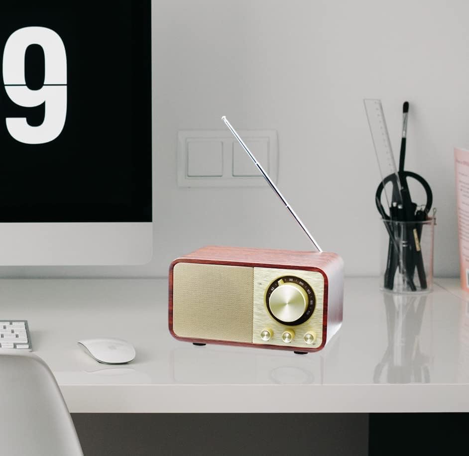 BentMax Walnut speaker unit demonstrates clear 5W audio