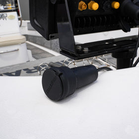 BerleyPro integrated plug cap covering unplugged connector to protect pins during storage