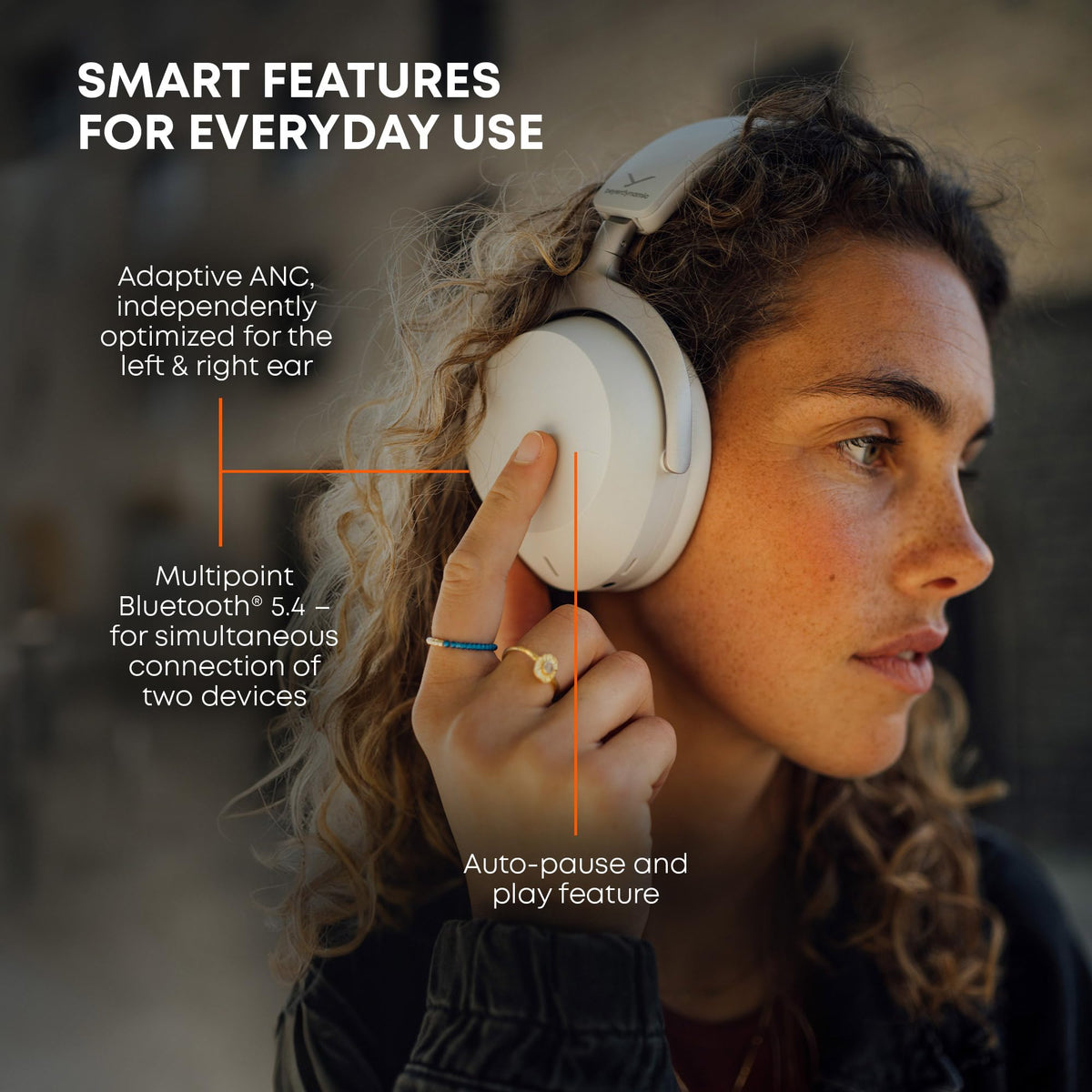 Beyerdynamic Aventho 300 head tracking demo demonstrates dynamic spatial audio.