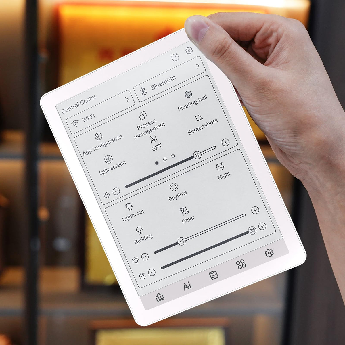 Bigme B6 color e-reader display shows vibrant colors for illustrated books.