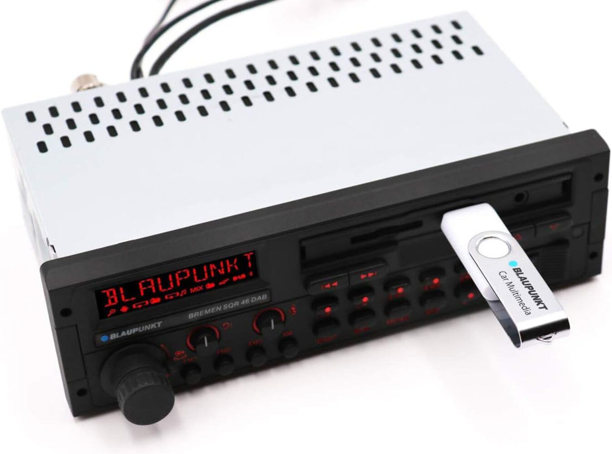 BLAUPUNKT Bremen SQR 46 DAB retro Bluetooth for wireless streaming.