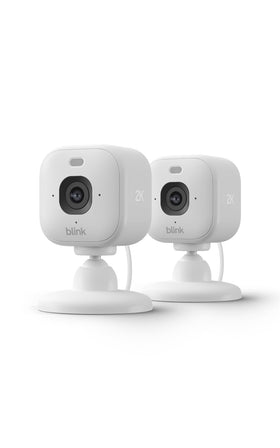 Blink Mini 2K+ front view demonstrates crisp indoor footage for quick home checks.