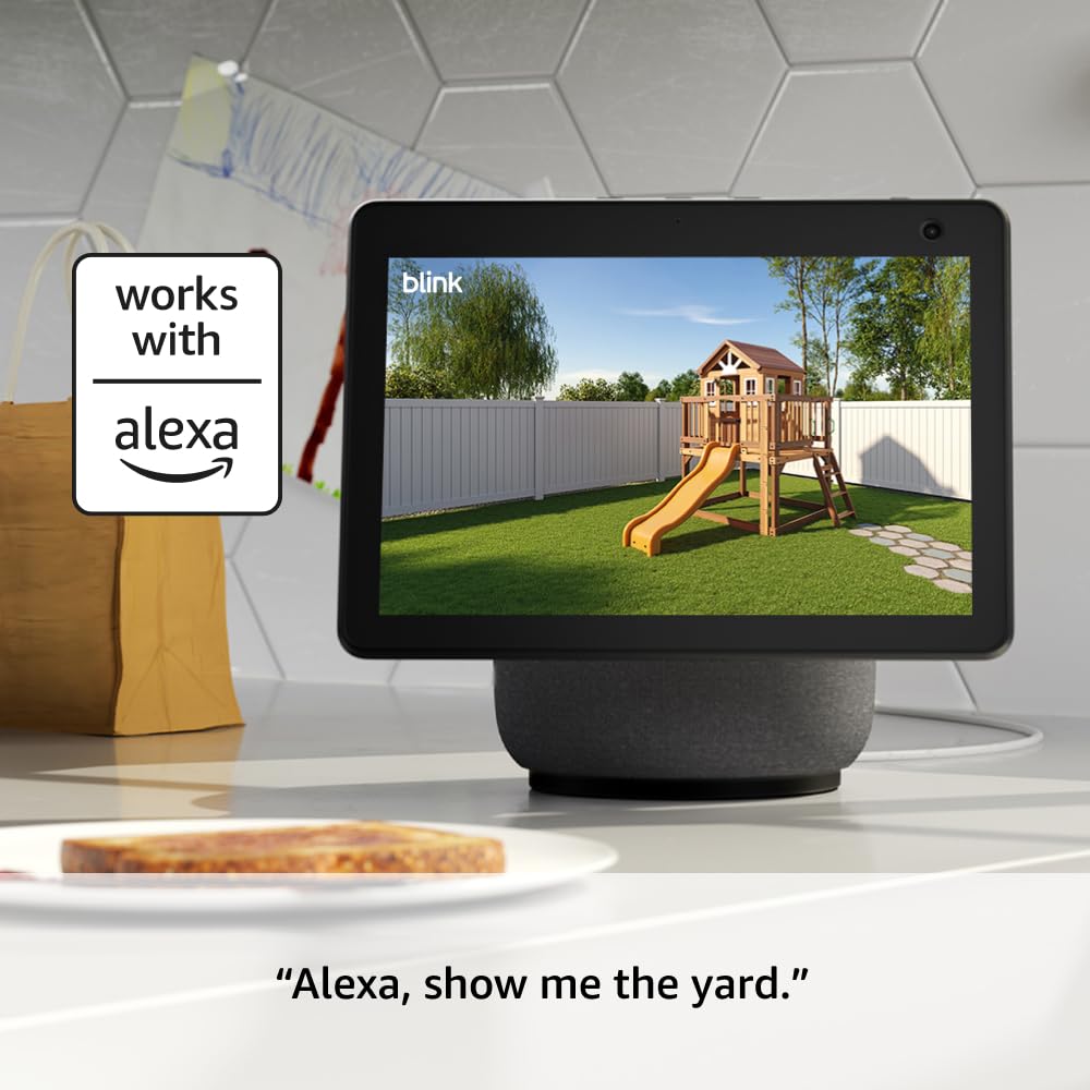 Blink Outdoor 4 mounting kit enables secure outdoor installation.