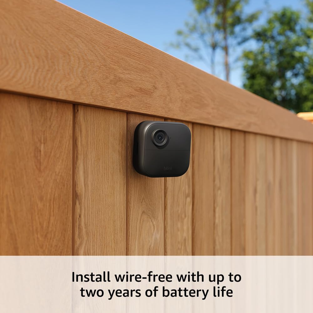 Blink Outdoor 4 motion detection with faster mobile alerts.