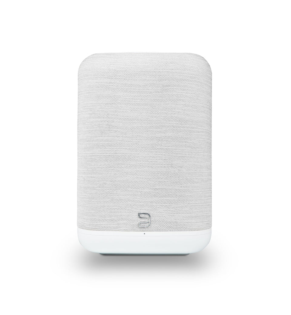 Bluesound Pulse Flex front view, compact hi-fi speaker with room-filling sound.