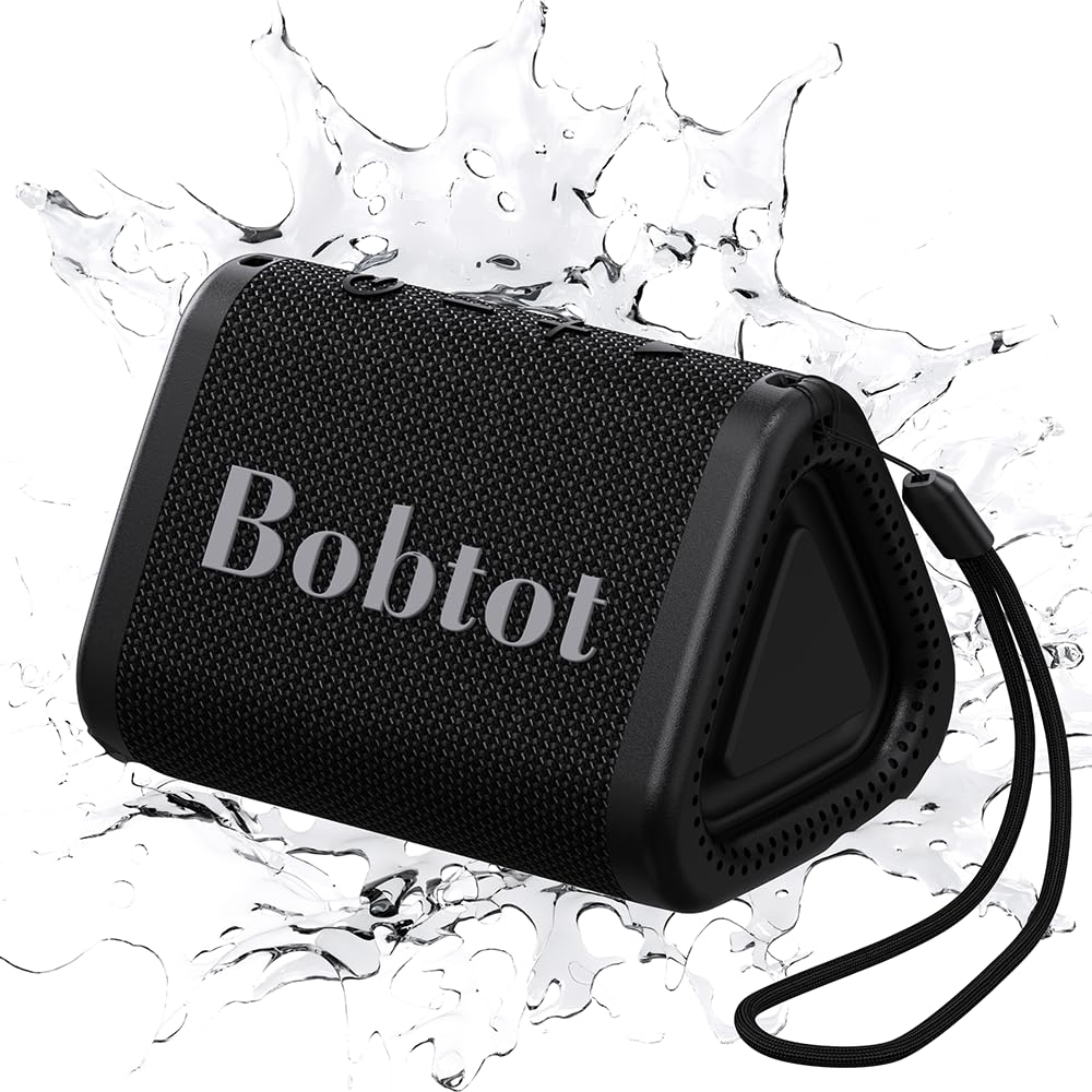 Bobtot front view showing triangular design and fabric cover for stable placement
