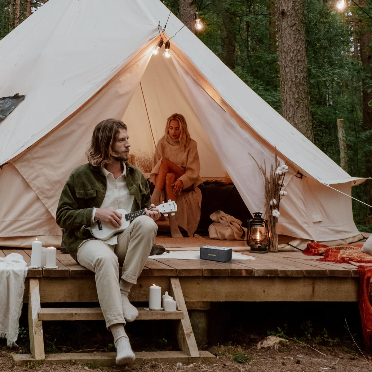 BOGASING M5 held in hand to show compact size and portability