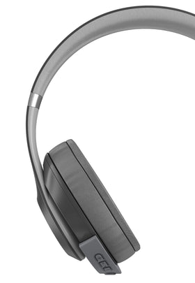 bolle & raven adapter with charging cable and packaging illustrating ready-to-use convenience