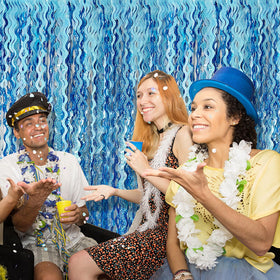 BOMSI glimmering fringe backdrop with double-sided tape for easy setup