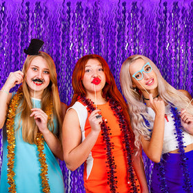 BOMSI photo booth backdrop enhances selfies at birthdays and weddings