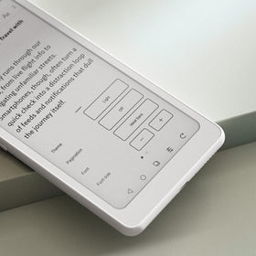 BOOX Palma 2 Pro color mode display with vivid ePaper visuals.
