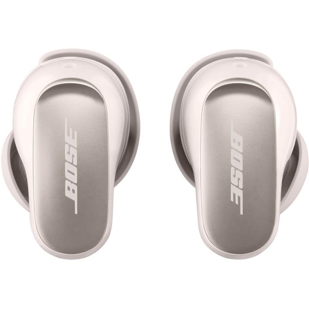 Bose QCEARBUDIIIW dynamic mic mixing supports clearer calls during commutes.