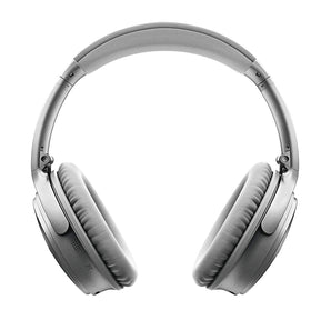 Bose QuietComfort 35 II silver battery indicator and wireless connectivity options.