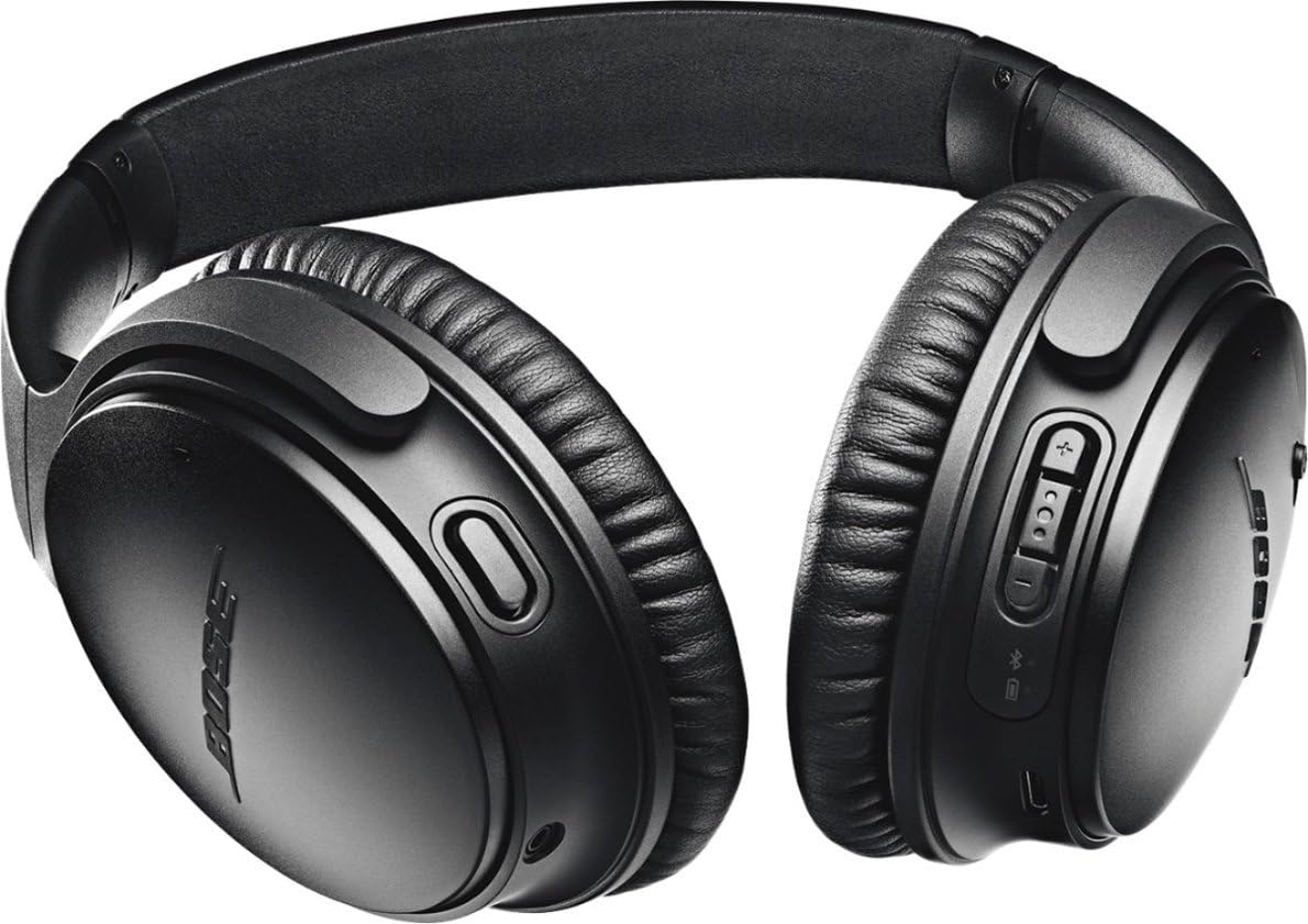 Bose QuietComfort 35 II control panel for adjustable noise cancellation.