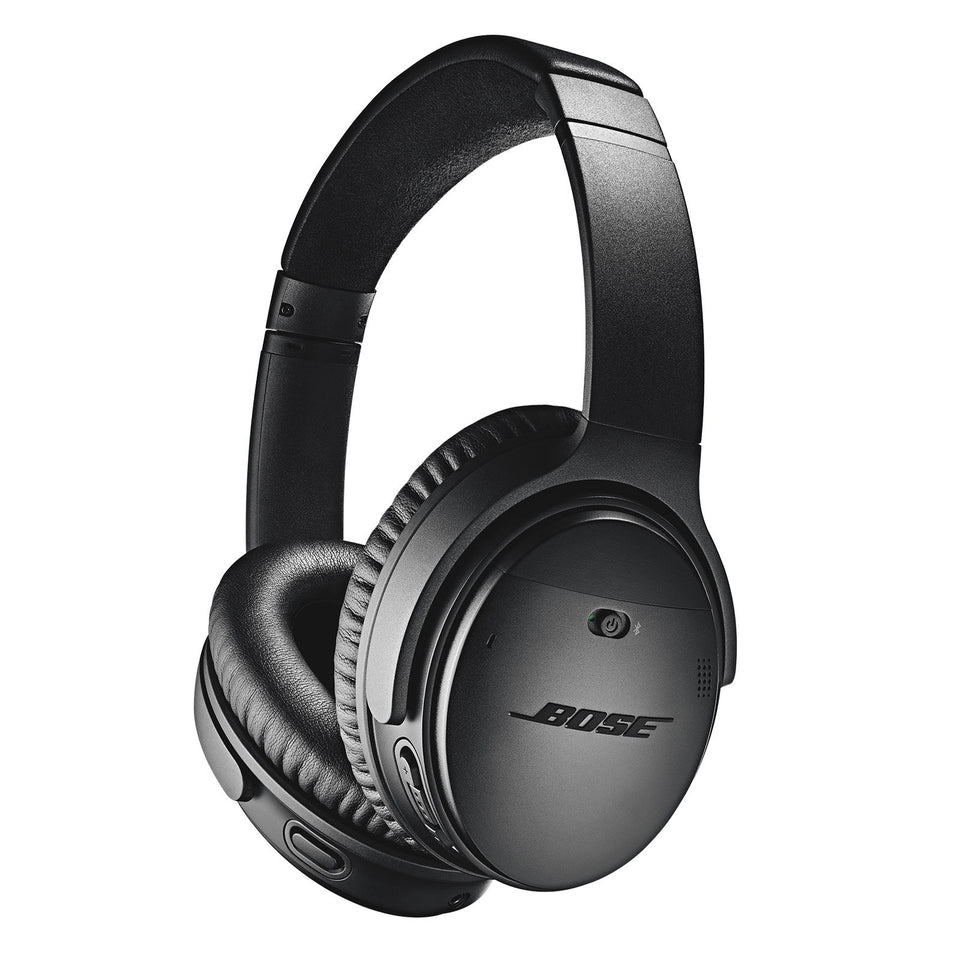 Bose QuietComfort 35 II Renewed black front view for comfortable all-day listening.