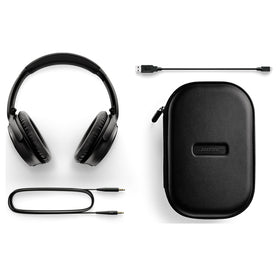 Bose QuietComfort 35 Series I carry case and accessories.