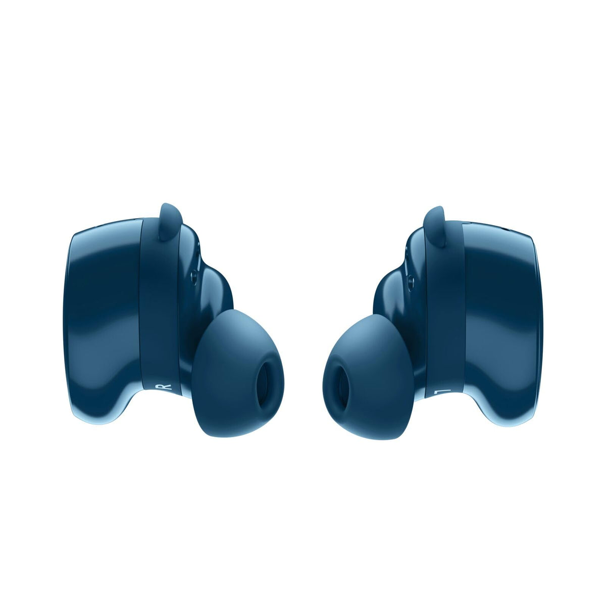 Bose QC Earbuds wireless charging case for convenient top ups.