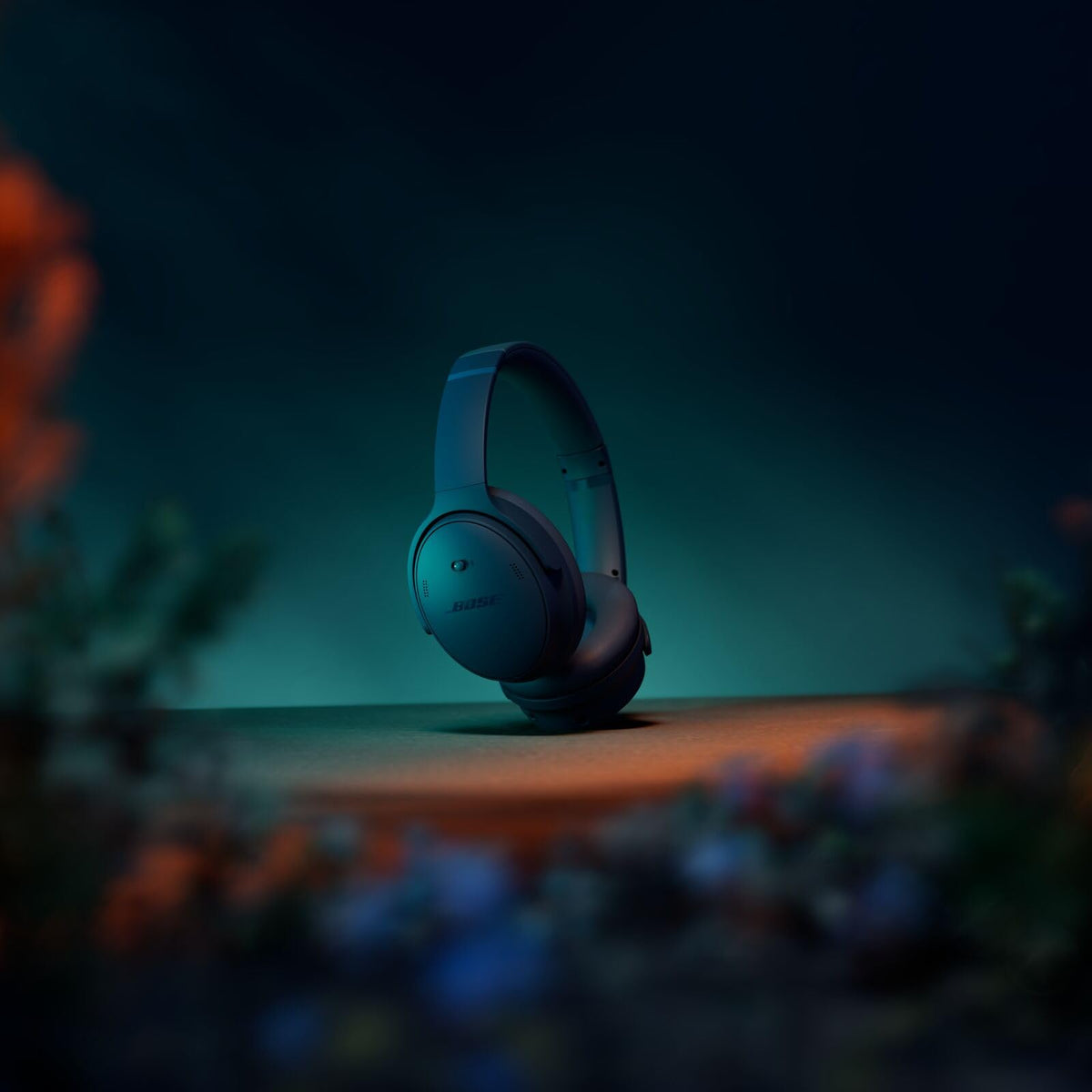 App-guided setup on Twilight Blue Bose headphones for easy customization.