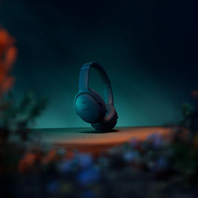 App-guided setup on Twilight Blue Bose headphones for easy customization.