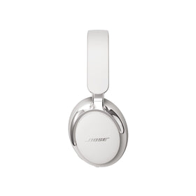 Bose QuietComfort Ultra Headphones deliver up to 30 hours of playback on a full charge.