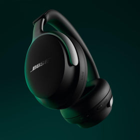 Bose QuietComfort Ultra headband detail with evenly distributed pressure for long wear.