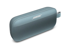 Bose SoundLink Flex outdoor design for travel and adventures.