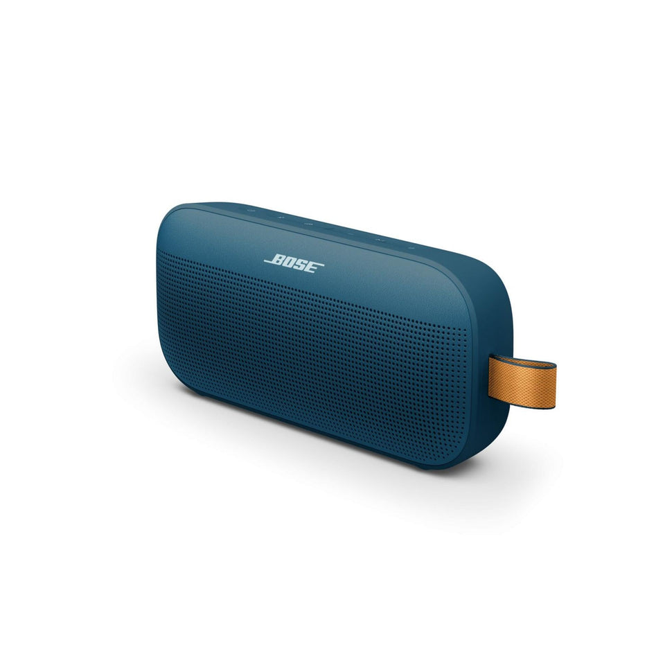 Bose SoundLink Flex Twilight Blue front view delivering bold portable sound
