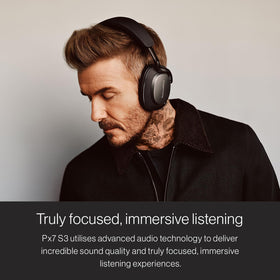 Bowers & Wilkins Px7 S3 ergonomic headband highlighting all-day comfort.