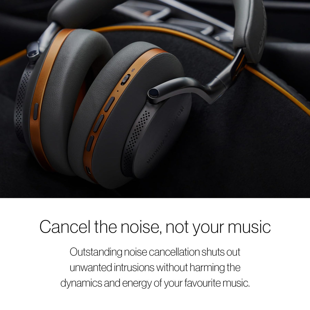 Two external adjustable mics improve voice clarity during calls.